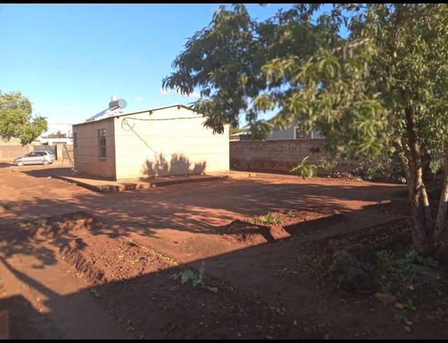 2 BEDROOM HOUSE FOR SALE IN LEHAE